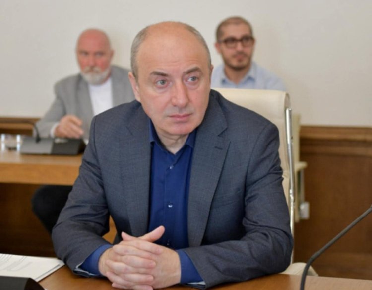 გურამ მაჭარაშვილი: როგორი განსხვავებული პოლიტიკური პოზიციაც არ უნდა გქონდეს ადამიანს, როგორ შეიძლება ემაარ ჯგუფის 6.5 მილიარდიანი ინვესტიცია  სწორ გადაწყვეტილებად არ მიგაჩნდეს