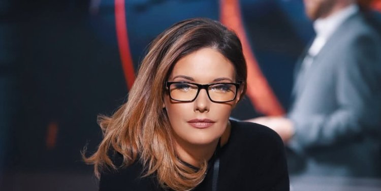 ლიზა გეგეჭკორი უნივერსიტეტების გაერთიანებაზე: გვექნება უფრო ძლიერი, დიდი უნივერსიტეტი, უკეთ გამოჩნდება მსოფლიო რეიტინგებში, უფრო მეტ შანსს მისცემს ახალგაზრდებს, საქართველოში დარჩნენ და განვითარდნენ.  ეს არის ნაბიჯი იმისკენ, რომ განათლება მოერგოს 21-ე საუკუნეს და არა საბჭოთა სტრუქტურებს